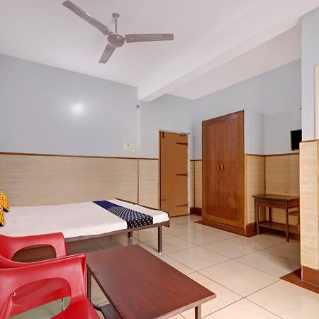 Spot On Ganga Yatri Nivas Hotel Gundlupet Eksteriør billede